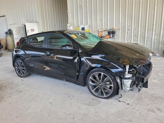 Фото 4 - HYUNDAI VELOSTER