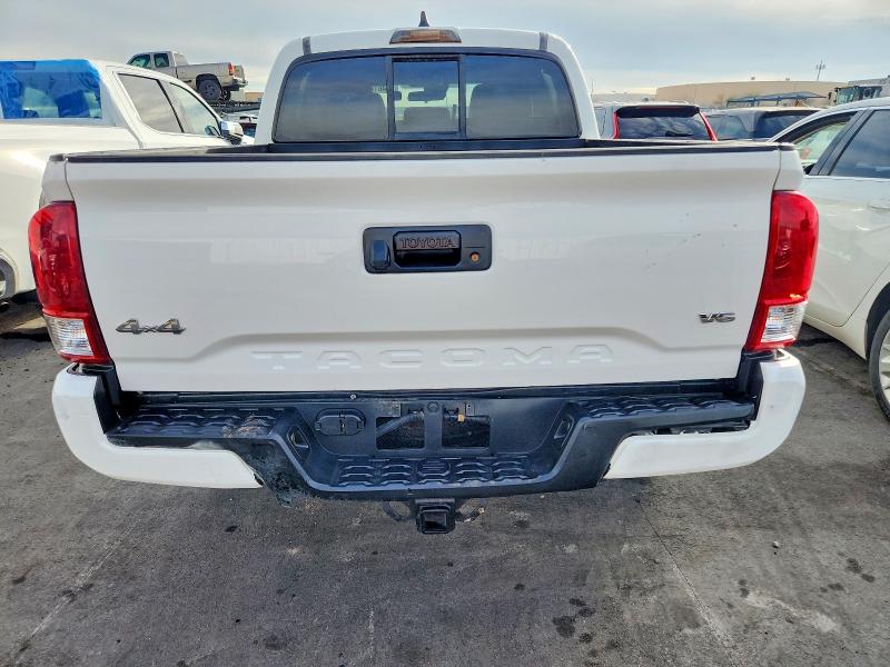 Фото 6 - TOYOTA TACOMA