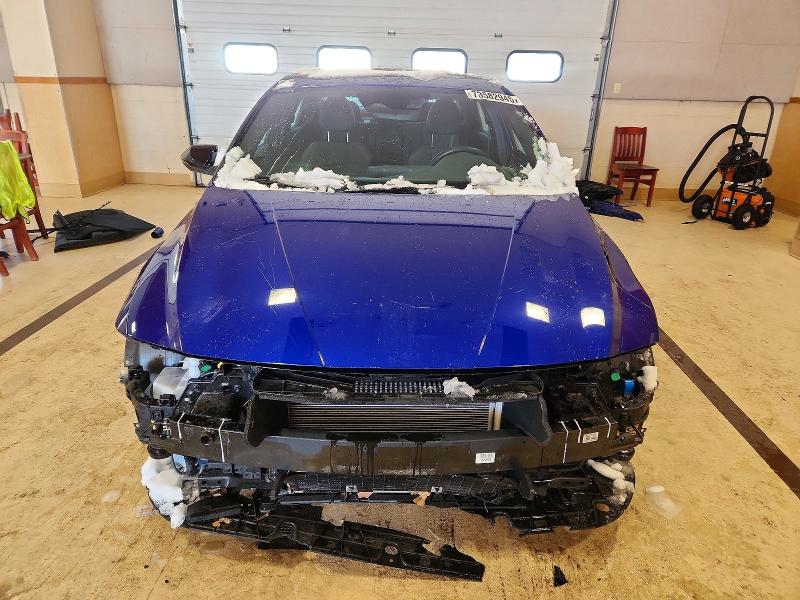 Фото 5 - HYUNDAI ELANTRA