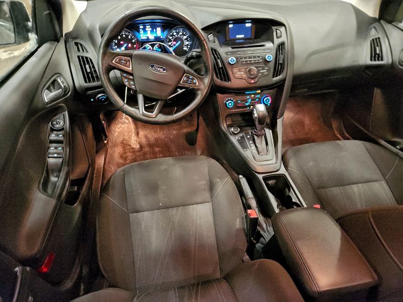 Фото 8 - FORD FOCUS