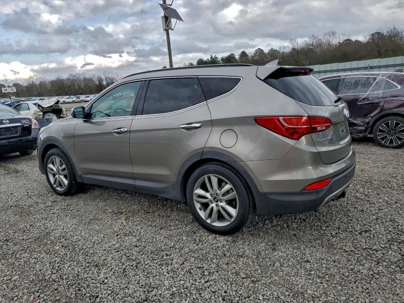 Фото 2 - HYUNDAI SANTA FE