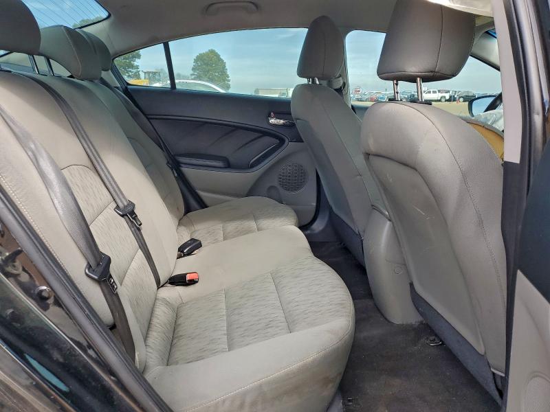 Фото 10 - KIA FORTE