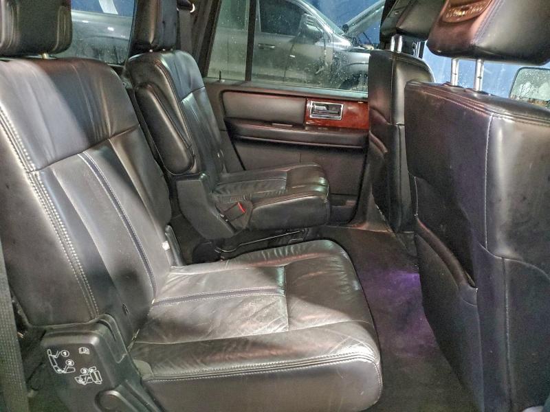 Фото 11 - LINCOLN NAVIGATOR