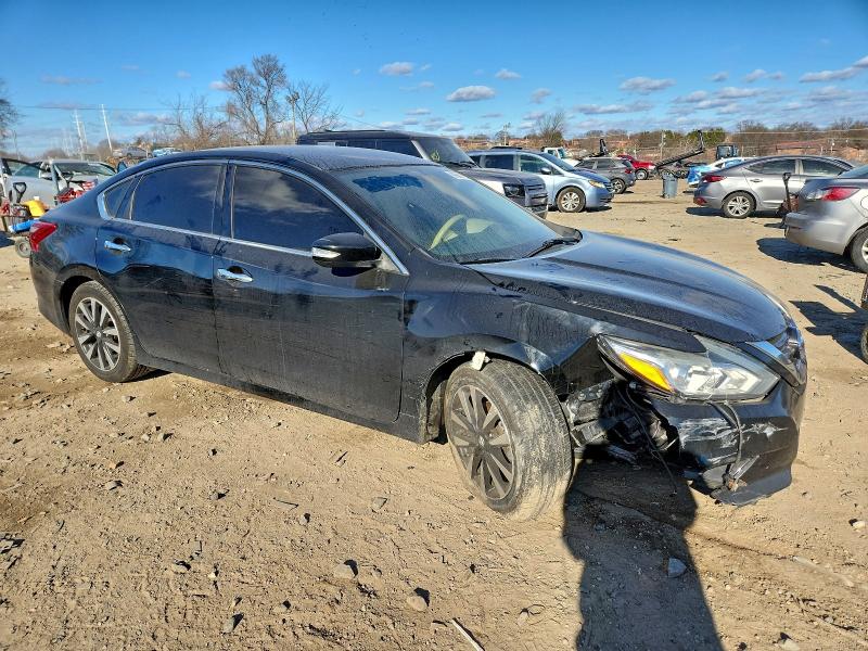 Фото 4 - NISSAN ALTIMA