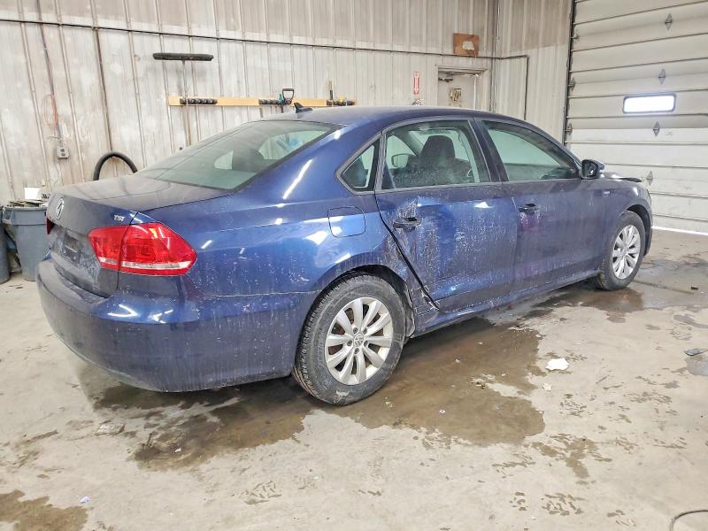 VOLKSWAGEN PASSAT 2015 VIN 1VWAT7A32FC016833