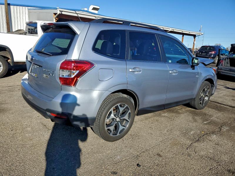 Фото 3 - SUBARU FORESTER
