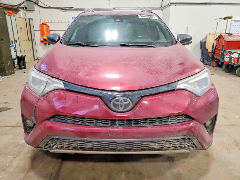 Фото 5 - TOYOTA RAV4