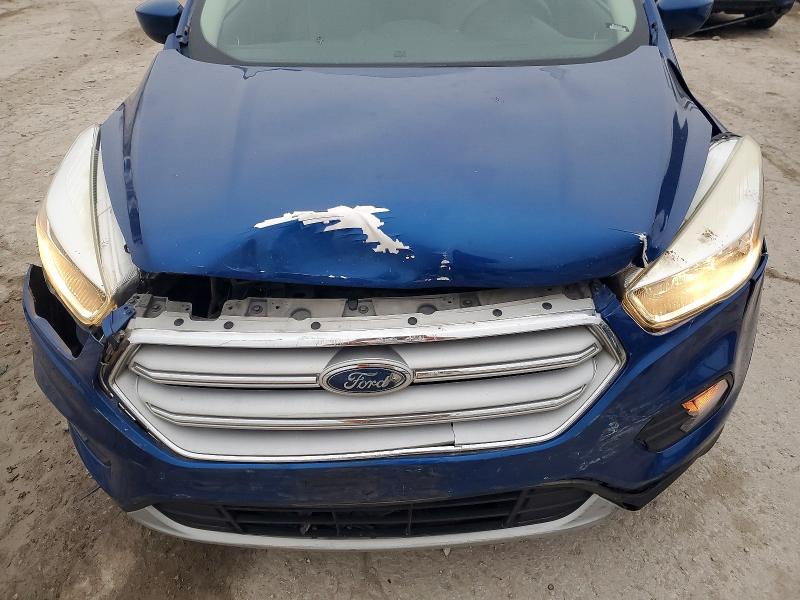 Фото 12 - FORD ESCAPE