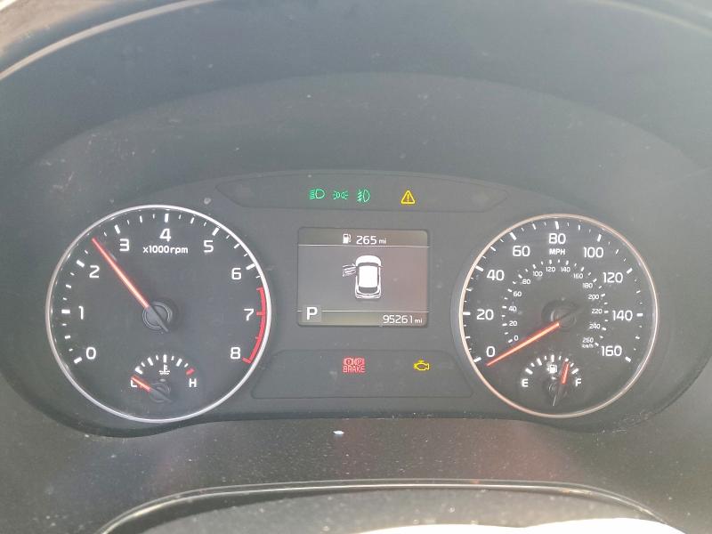 Фото 9 - KIA SELTOS