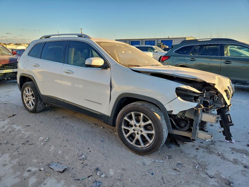 Фото 4 - JEEP GRAND CHER