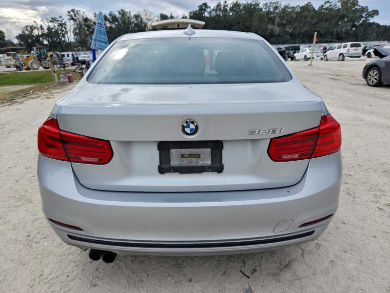 BMW 3 SERIES 2016 VIN WBA8E9C56GK647577