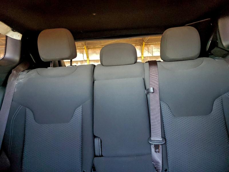 Фото 10 - JEEP COMPASS