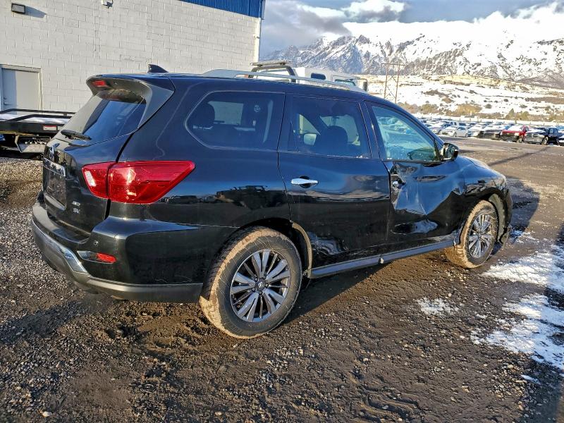 Фото 3 - NISSAN PATHFINDER