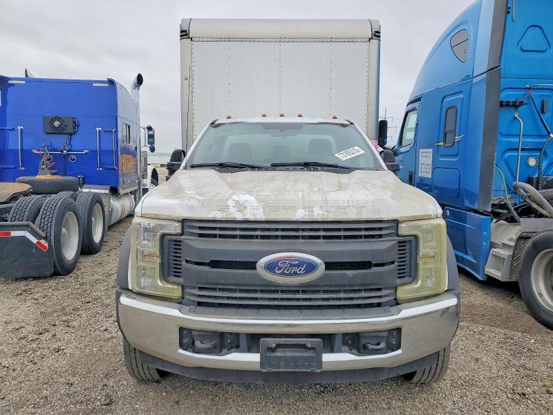 Фото 5 - FORD F550