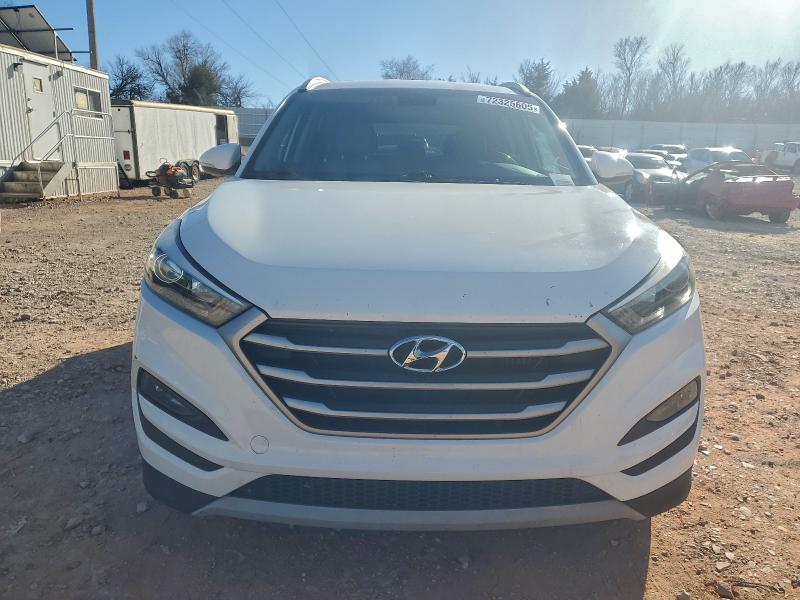 Фото 5 - HYUNDAI TUCSON