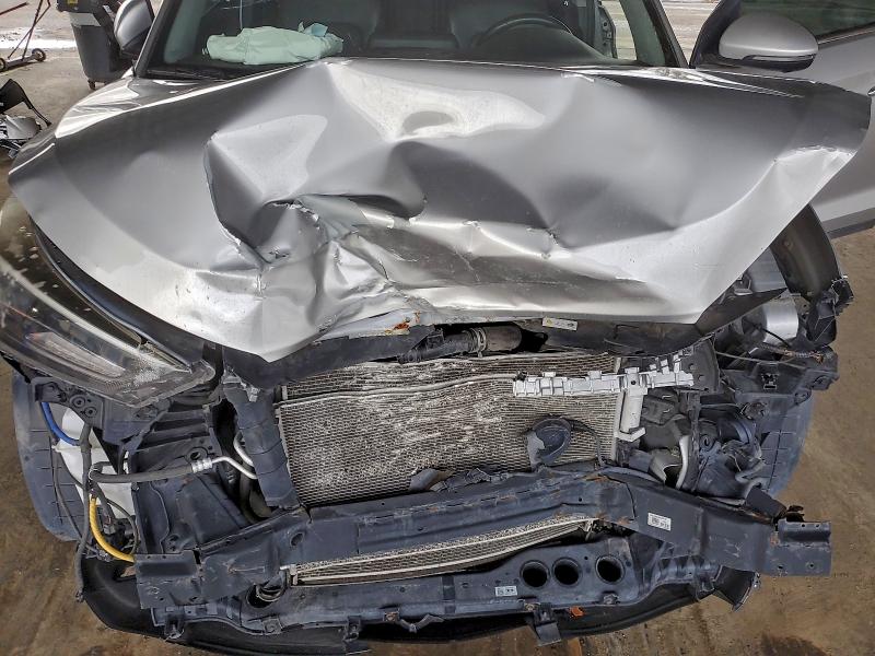 Фото 11 - HYUNDAI TUCSON