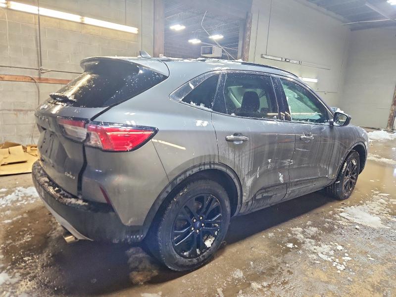 Фото 3 - FORD ESCAPE