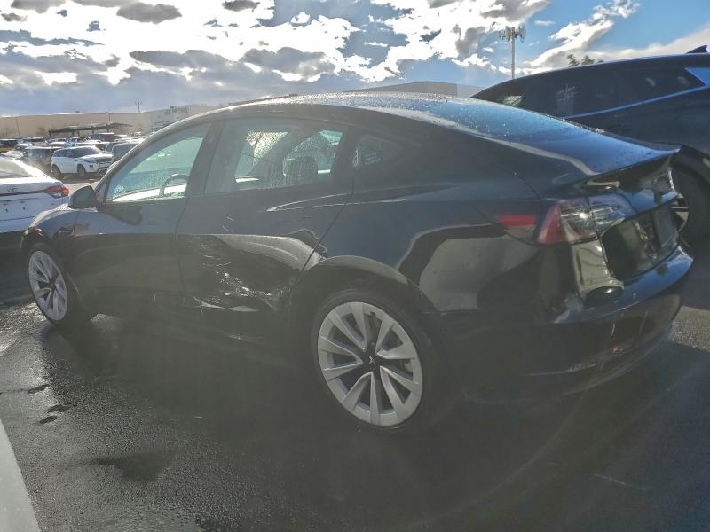 Фото 2 - TESLA MODEL 3