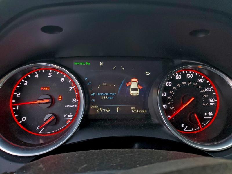 Фото 9 - TOYOTA CAMRY