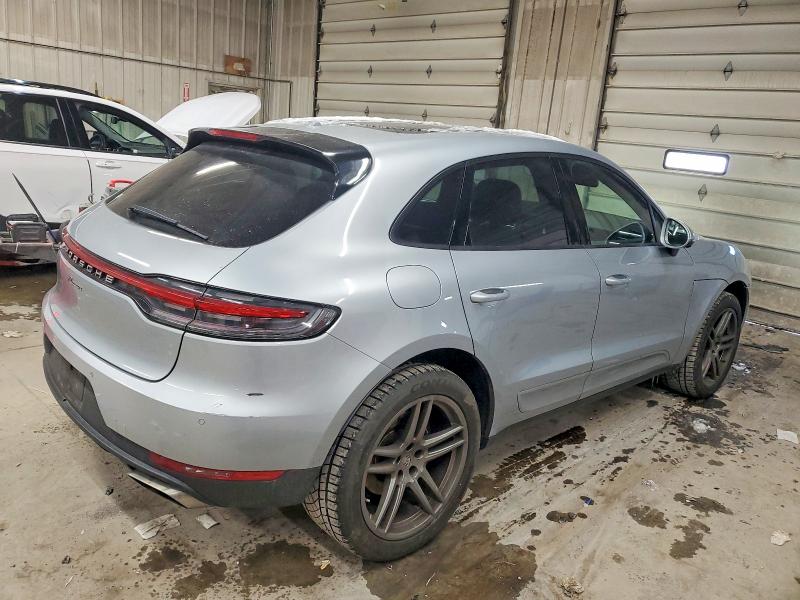 Фото 3 - PORSCHE MACAN