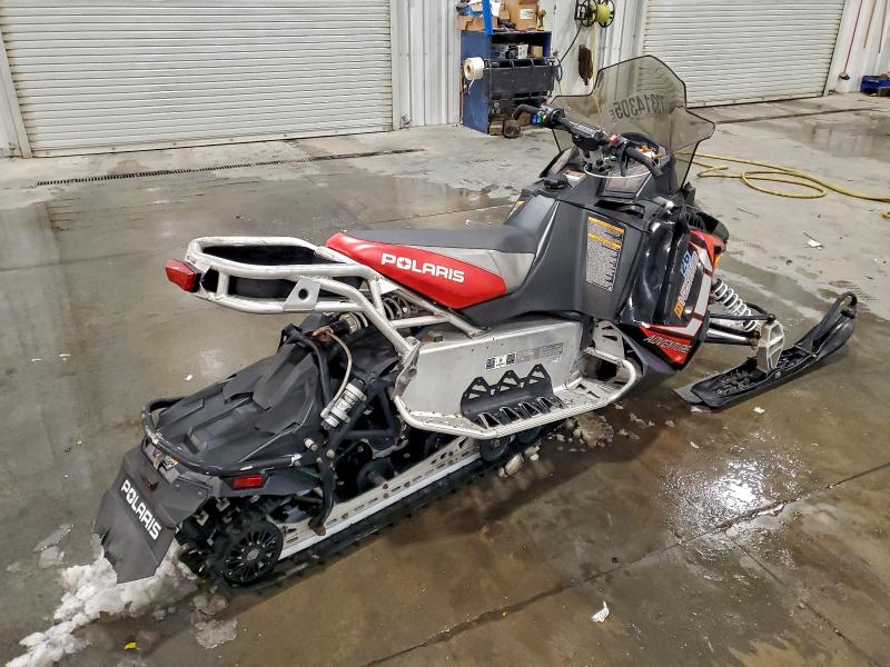 POLARIS 600 SWITCH 2012