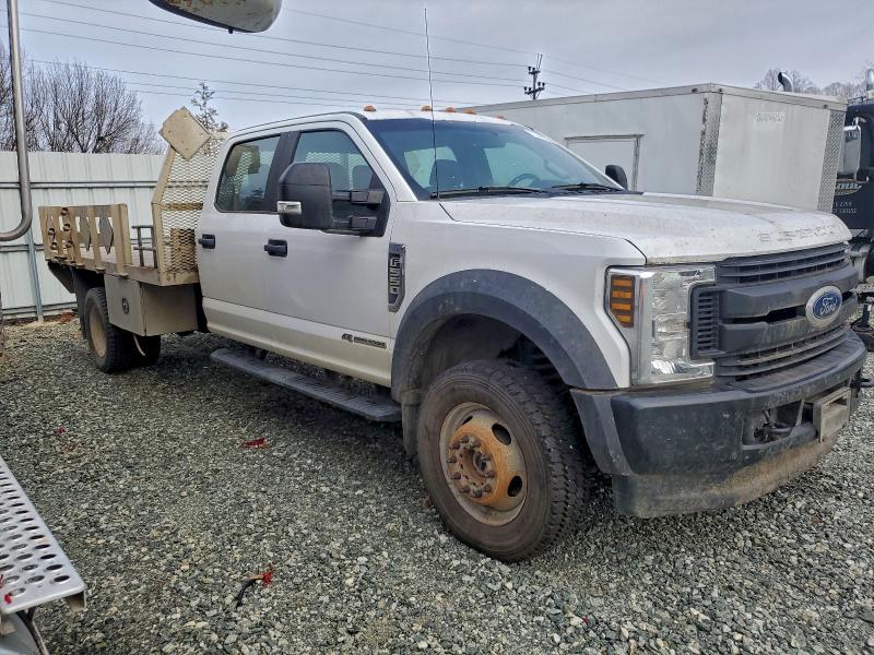 FORD F550 2019 VIN 1FD0W5HT1KEF23698