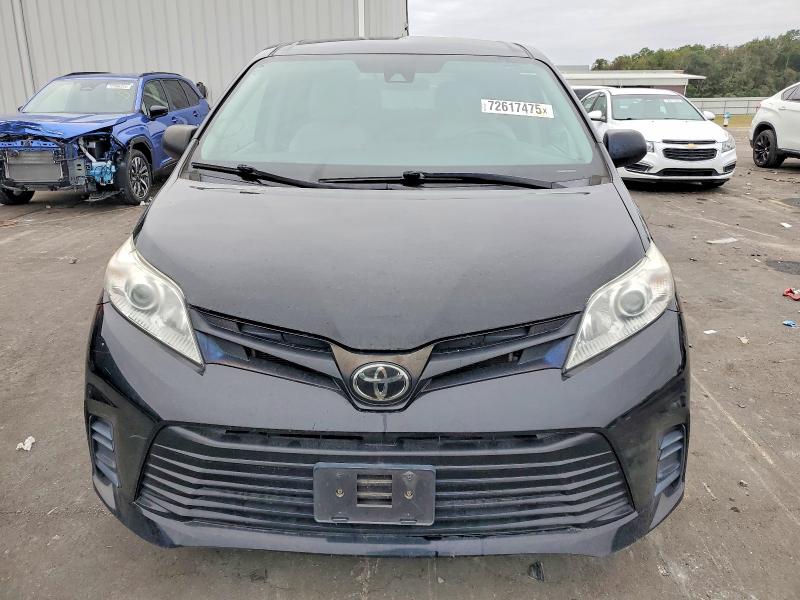 Фото 5 - TOYOTA SIENNA