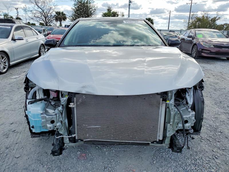 Фото 5 - TOYOTA CAMRY