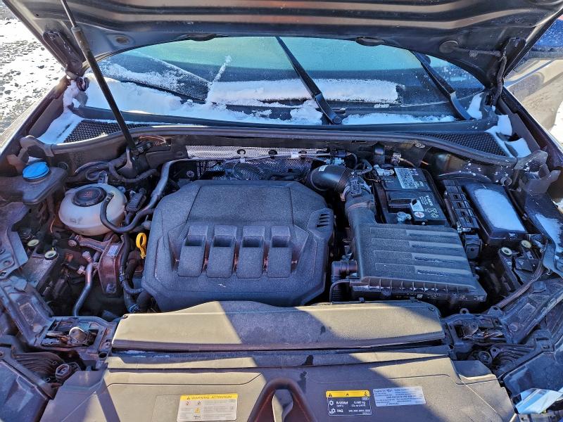 Фото 11 - AUDI Q3