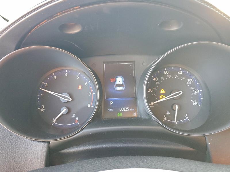 Фото 9 - TOYOTA C-HR