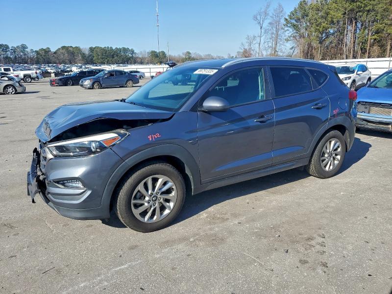 Фото 1 - HYUNDAI TUCSON