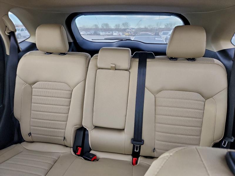 Фото 10 - FORD EDGE