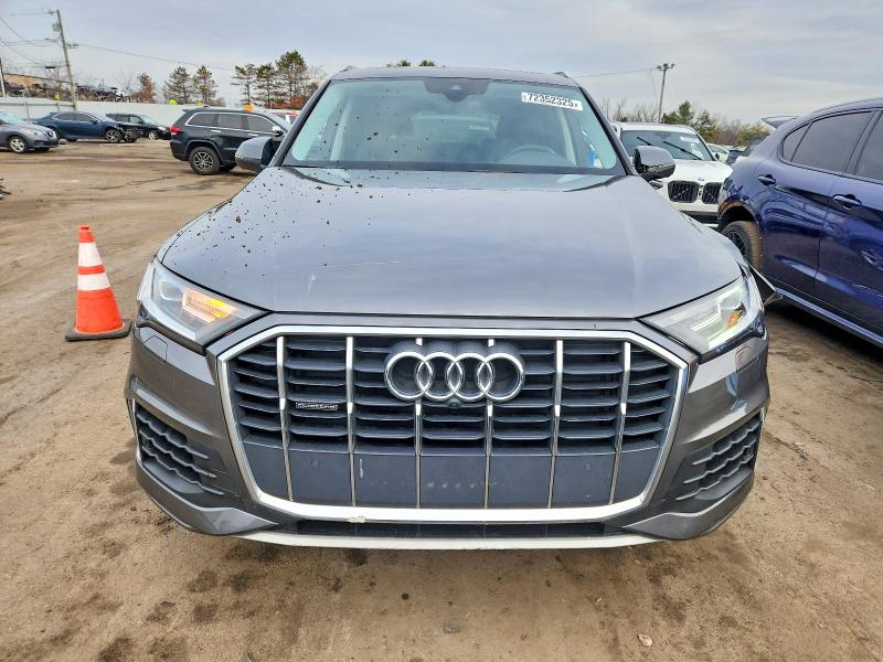 Фото 5 - AUDI Q7