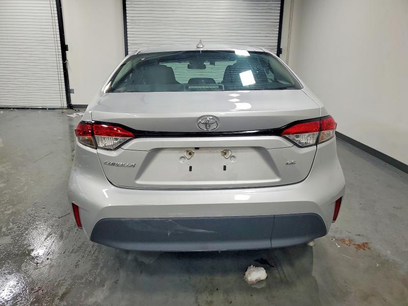 Фото 6 - TOYOTA COROLLA