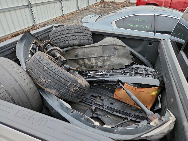 Фото 12 - GMC SIERRA