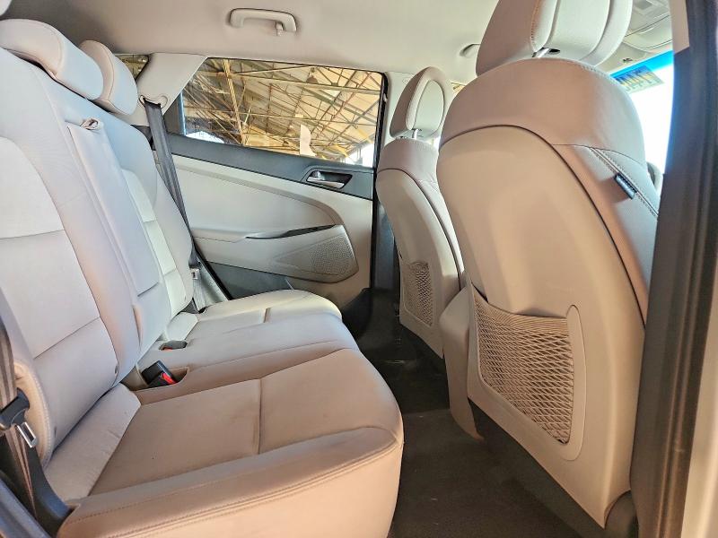 Фото 11 - HYUNDAI TUCSON