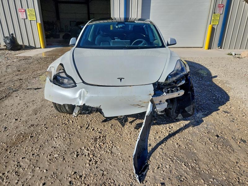 Фото 5 - TESLA MODEL 3