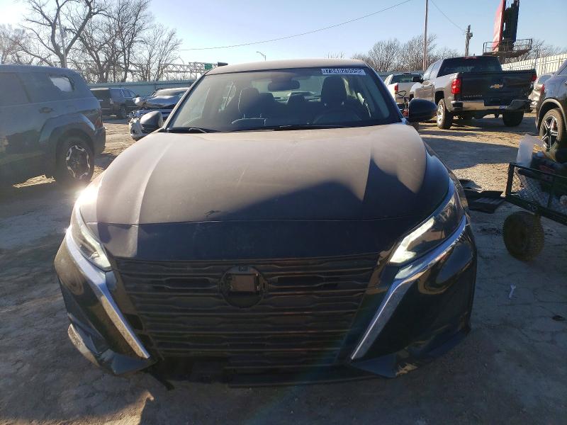 Фото 5 - NISSAN ALTIMA