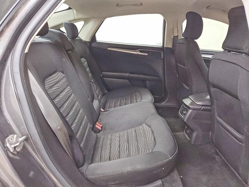 Фото 10 - FORD FUSION