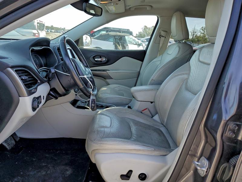 Фото 7 - JEEP GRAND CHER