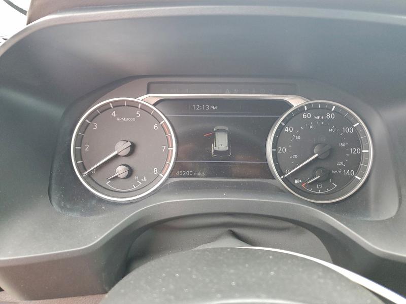 Фото 9 - NISSAN ROGUE