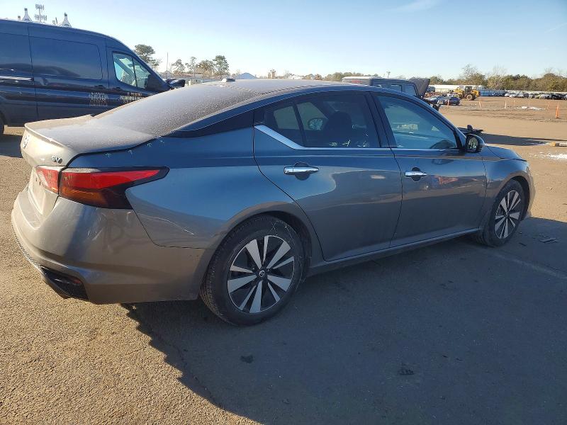 Фото 3 - NISSAN ALTIMA