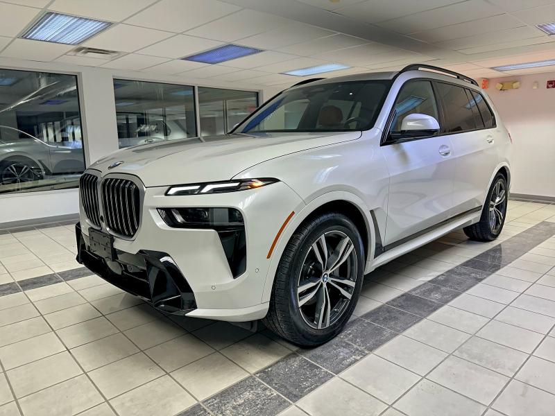 Фото 2 - BMW X7
