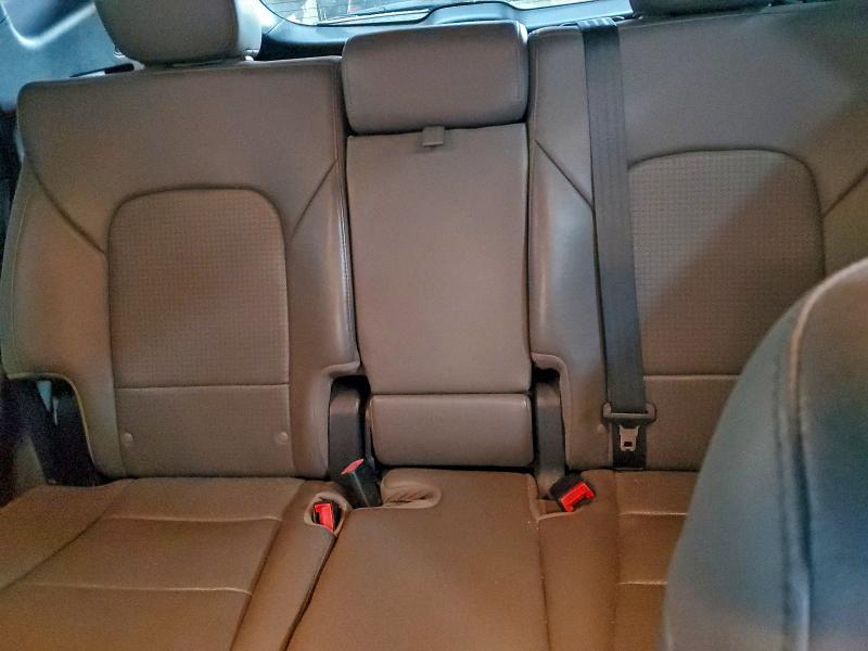 Фото 10 - HYUNDAI SANTA FE