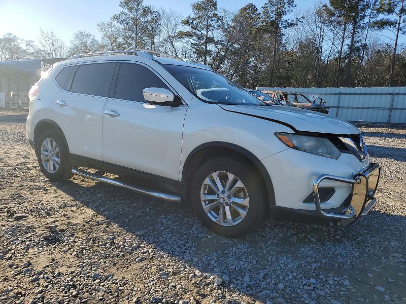 Фото 4 - NISSAN ROGUE