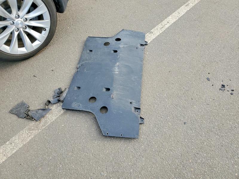 Фото 13 - TESLA MODEL X