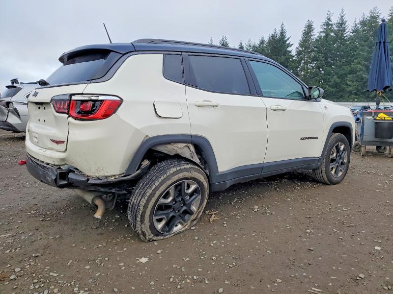 Фото 3 - JEEP COMPASS