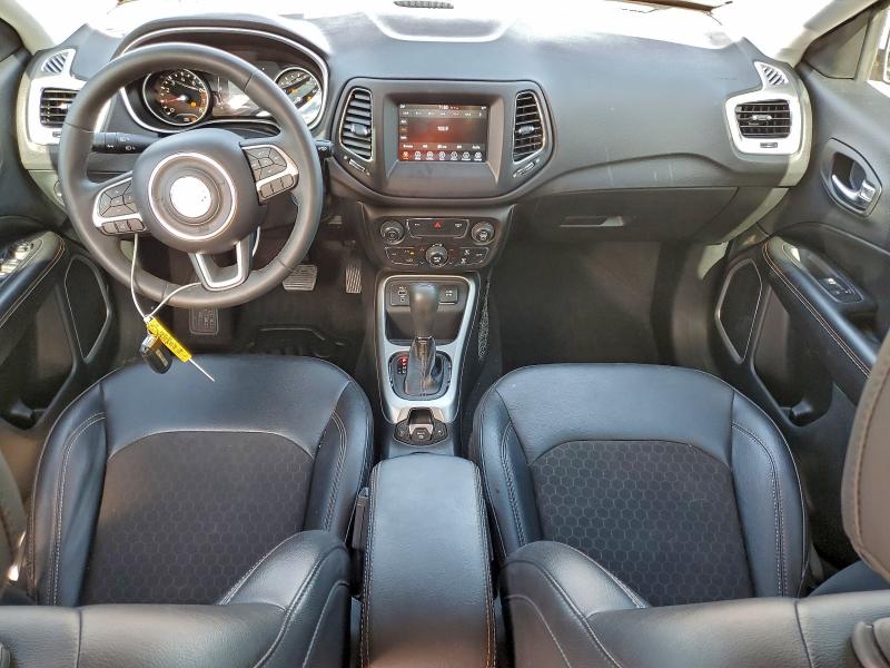 Фото 8 - JEEP COMPASS