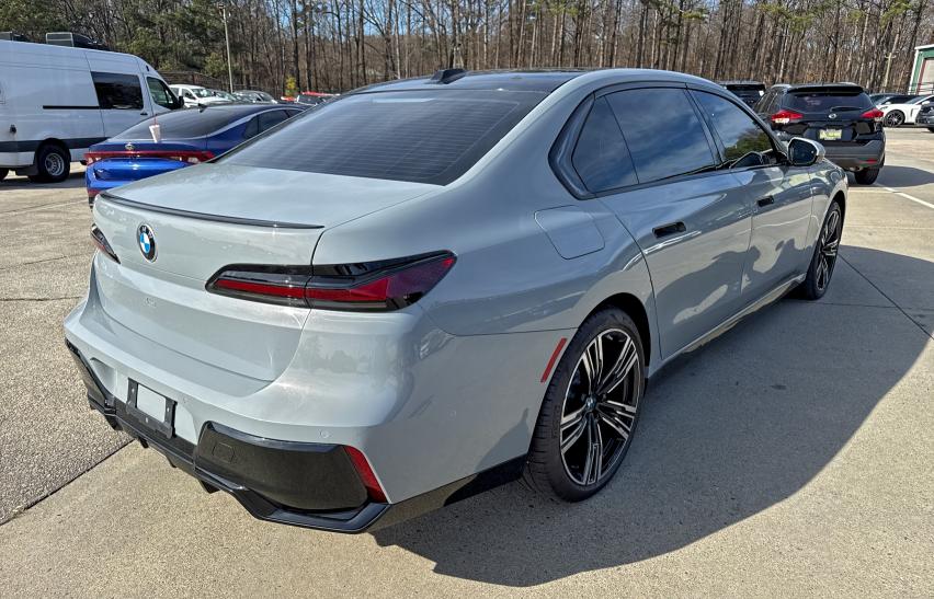 Фото 4 - BMW 7 SERIES