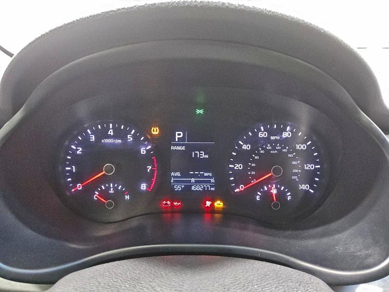 Фото 9 - KIA RIO